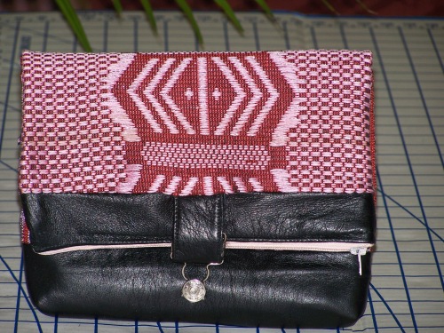 Royal Valentine Clutch (closed front)